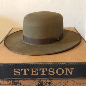 John B Stetson Austral B round oval Billy Jack style buffalo hat. 7 5/8 size